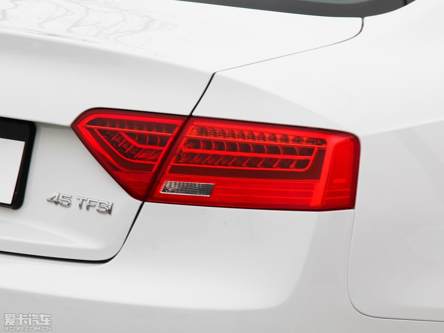 2014?yun)WA5 Coupe 45TFSI