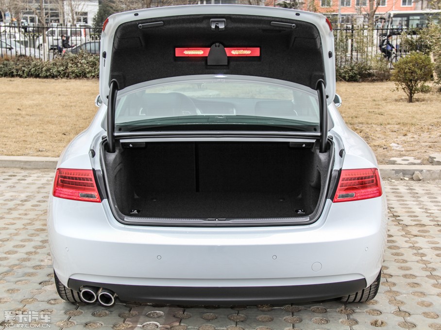 2014?yun)WA5 Coupe 45TFSI