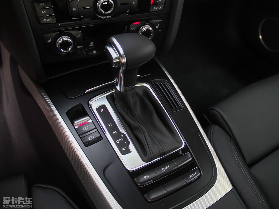 2014?yun)WA5 Coupe 45TFSI L(fng)а