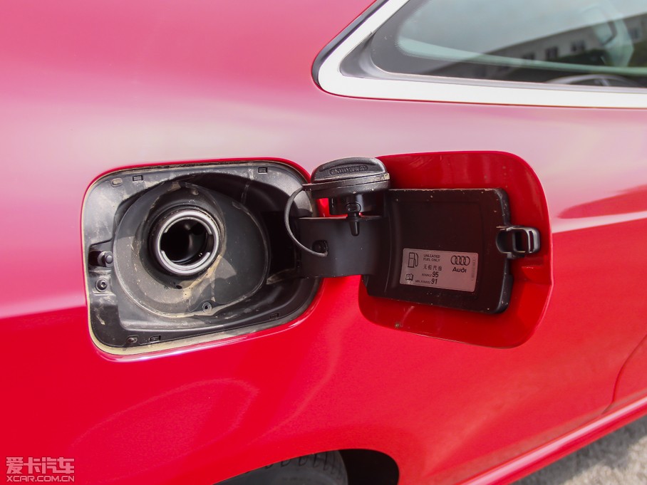 2014?yun)WA5 Coupe 45TFSI L(fng)а