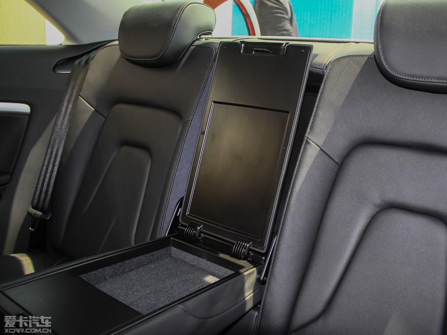 2014?yun)WA5 Coupe 45TFSI L(fng)а