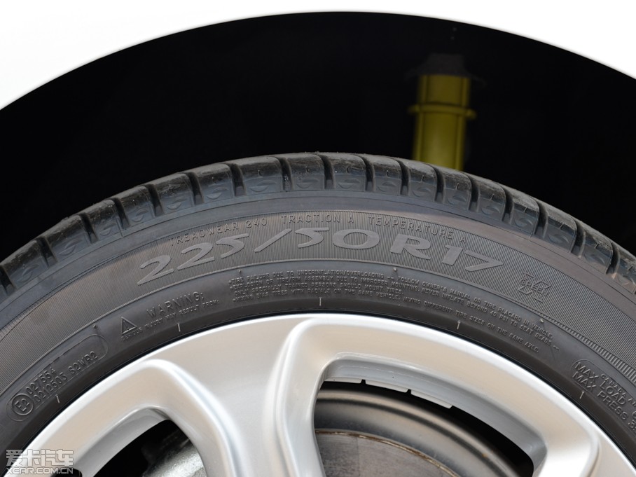 2014?yun)WA5 Coupe 45TFSI