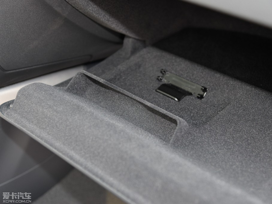 2014?yun)WA5 Coupe 45TFSI