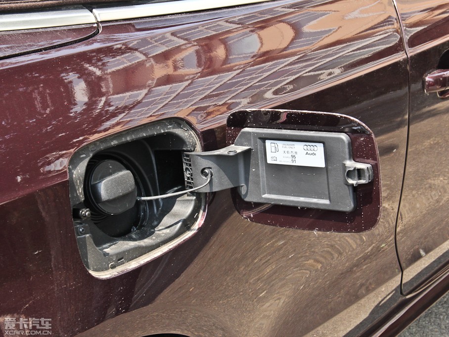 2014��W��A5 Cabriolet 45TFSI �L�а�