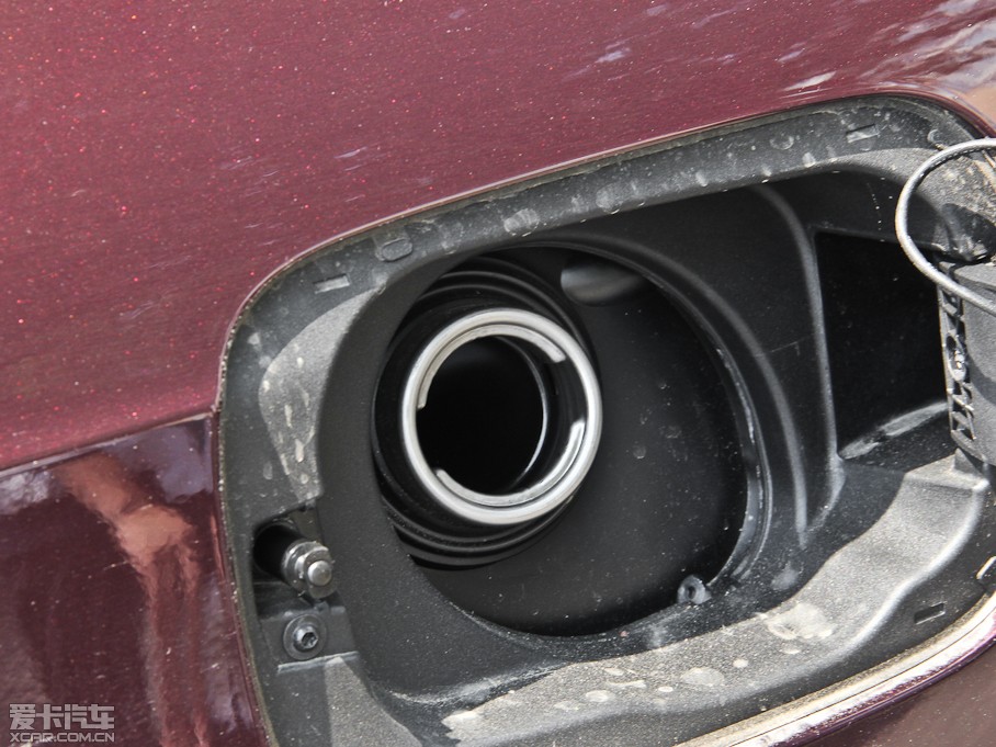 2014��?yu��n)W��A5 Cabriolet 45TFSI �L(f��ng)�а�