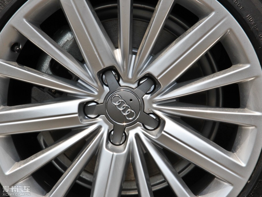 2014��?yu��n)W��A5 Cabriolet 45TFSI �L(f��ng)�а�