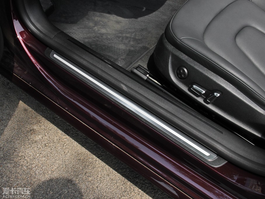 2014��?yu��n)W��A5 Cabriolet 45TFSI �L(f��ng)�а�