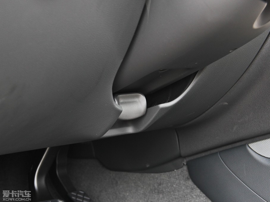 2014��W��A5 Cabriolet 45TFSI �L�а�