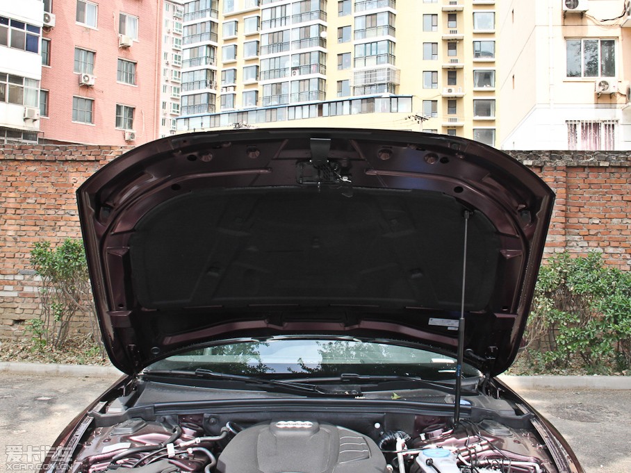 2014��W��A5 Cabriolet 45TFSI �L�а�