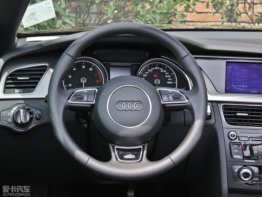 2014��W��A5 Cabriolet 45TFSI �L�а�