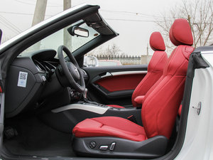 2014��45TFSI ǰ�ſ��g