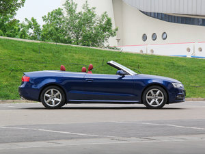 2014��45TFSI quattro ���w���^