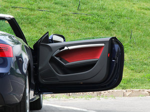 2014��45TFSI quattro ���g����