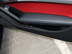 2014��45TFSI quattro ���g����