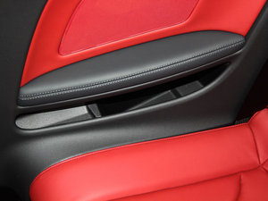 2014��45TFSI quattro ���g����