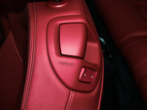 2014��45TFSI quattro ���g����