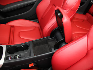 2014��45TFSI quattro ���g����