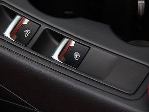 2014��45TFSI quattro ���g����