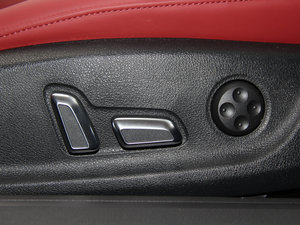 2014��45TFSI quattro ���g����