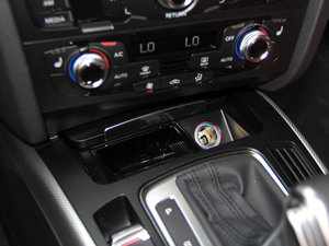 2014��45TFSI quattro ���g����