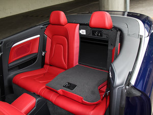 2014��45TFSI quattro ���g����