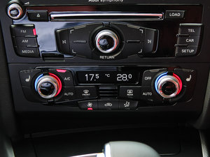 2014��45TFSI quattro ����{��