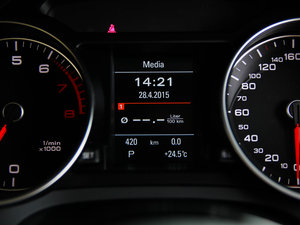 2014��45TFSI quattro �п؅^