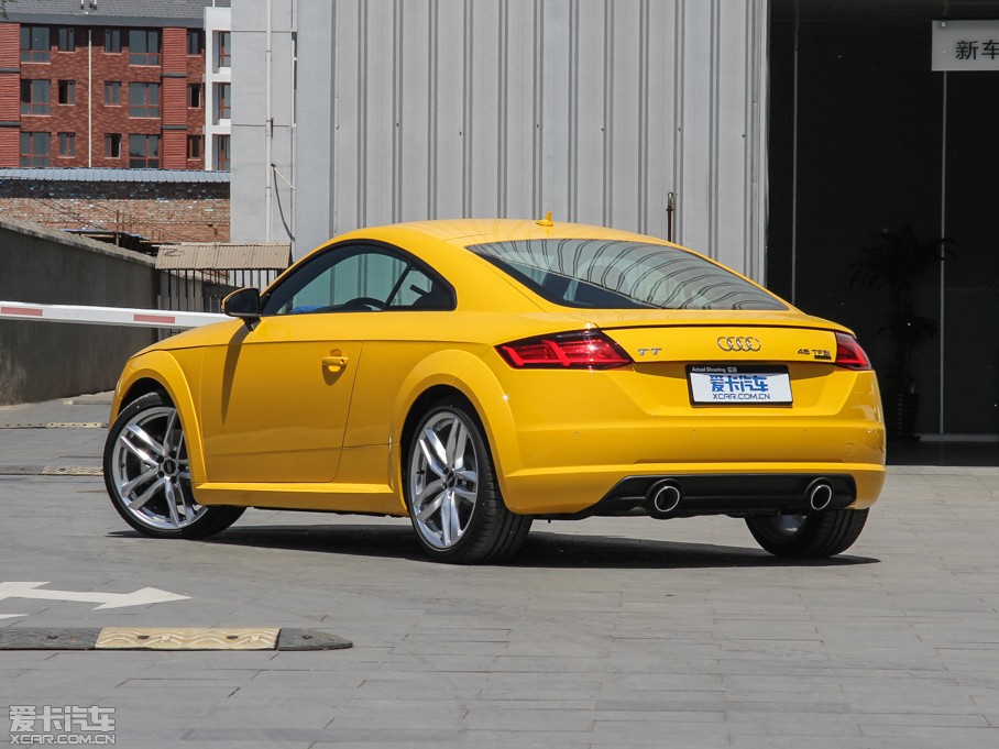 2015?yun)WTT Coupe 45 TFSI quattro