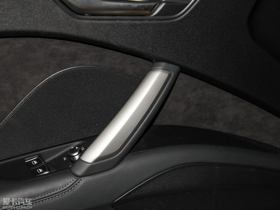 2015?yun)WTT Coupe 45 TFSI quattro