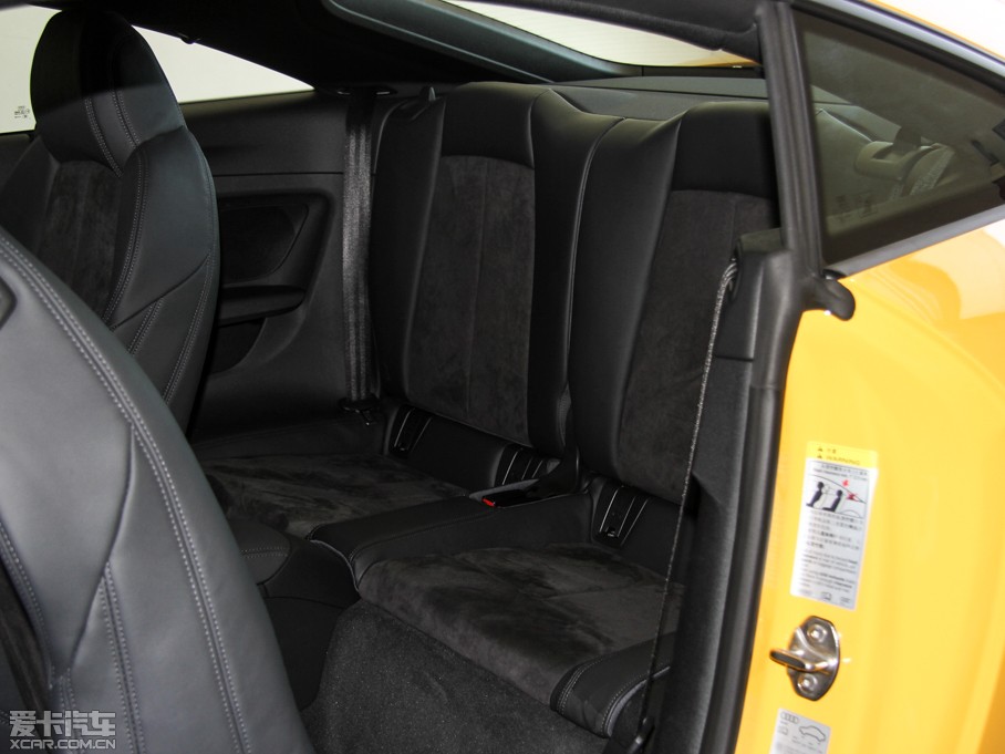 2015WTT Coupe 45 TFSI quattro