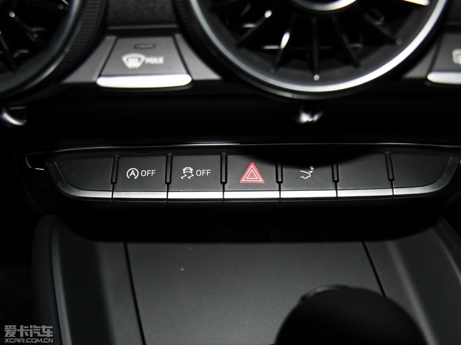 2015WTT Coupe 45 TFSI quattro