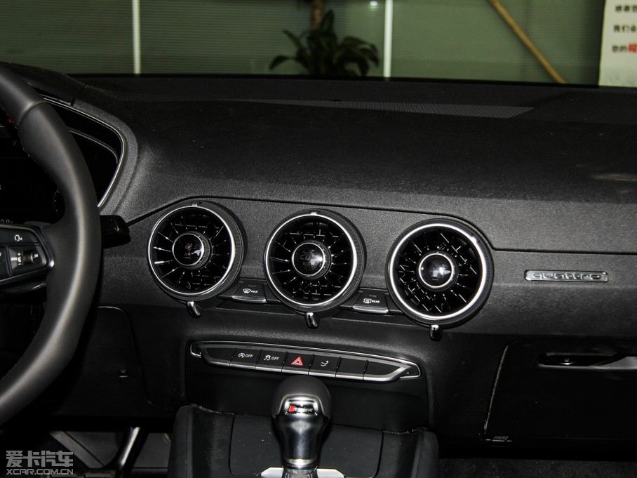 2015��W��TT Coupe 45 TFSI quattro