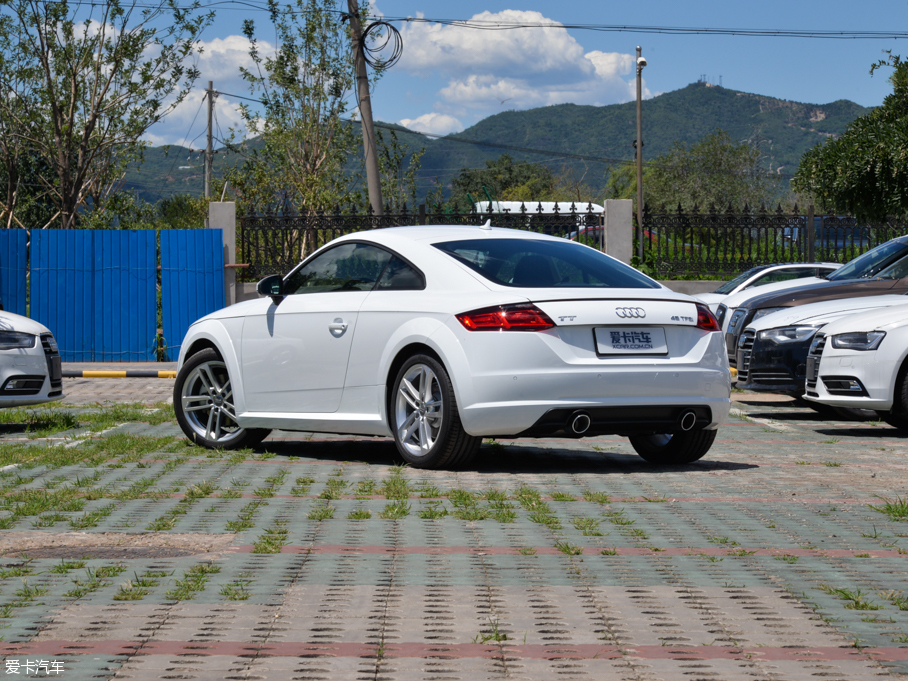 2015WTT Coupe 45 TFSI