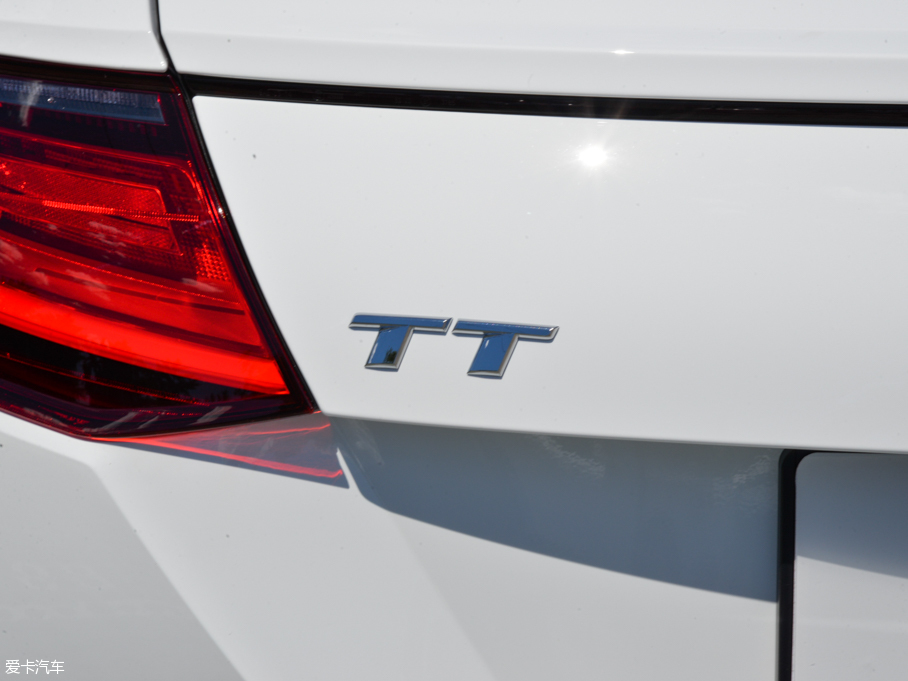 2015WTT Coupe 45 TFSI