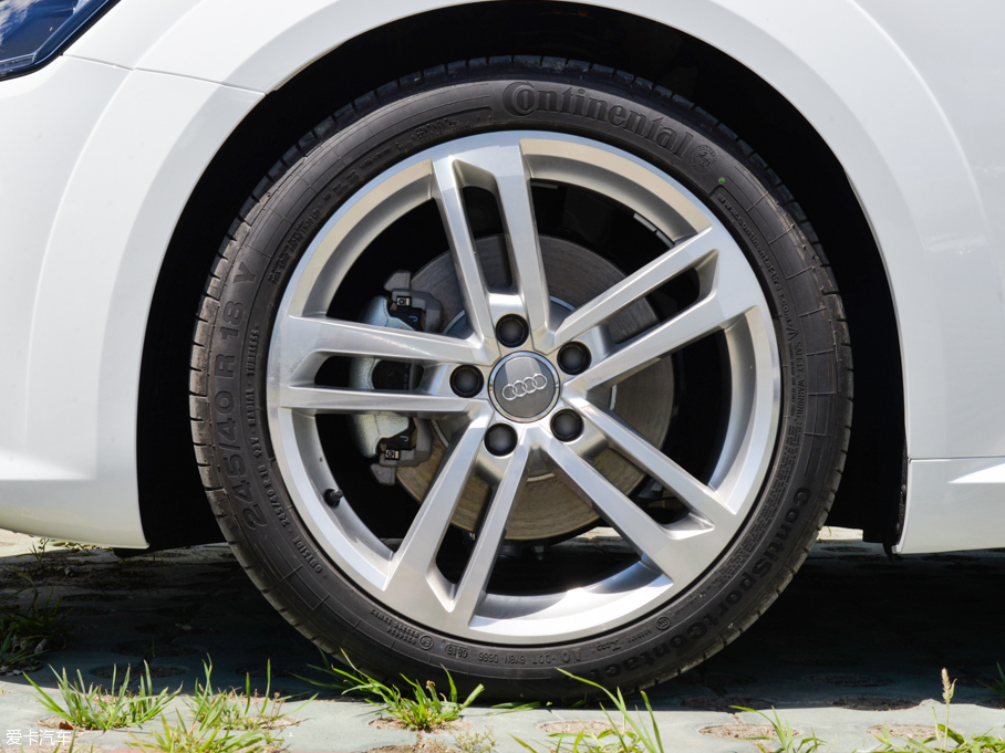 2015WTT Coupe 45 TFSI