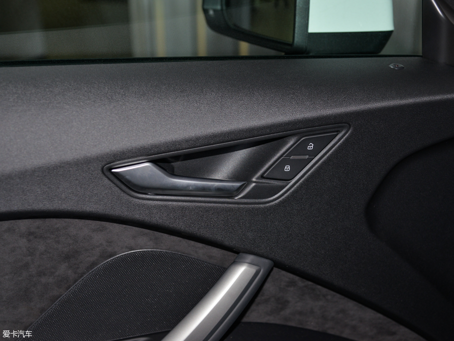 2015WTT Coupe 45 TFSI