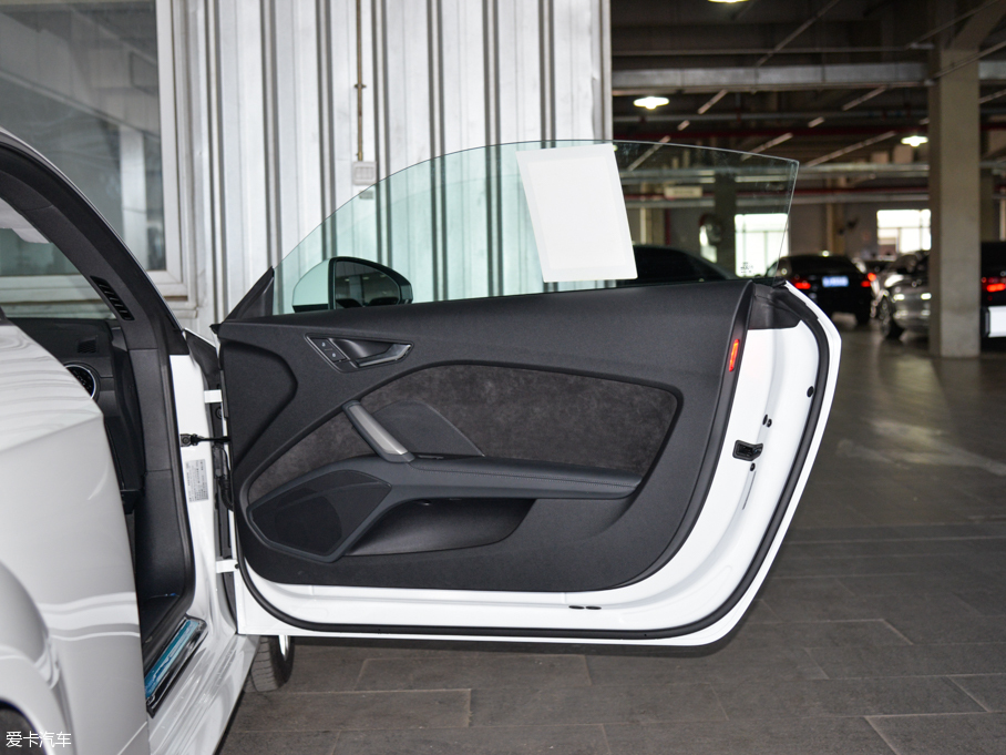 2015WTT Coupe 45 TFSI