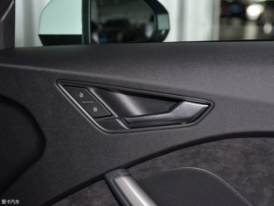 2015WTT Coupe 45 TFSI