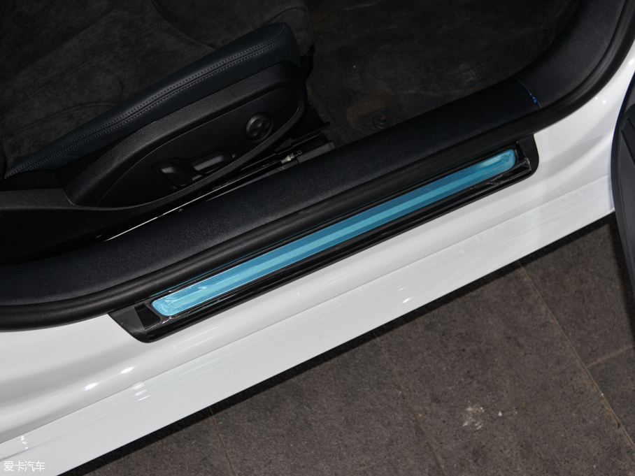 2015WTT Coupe 45 TFSI