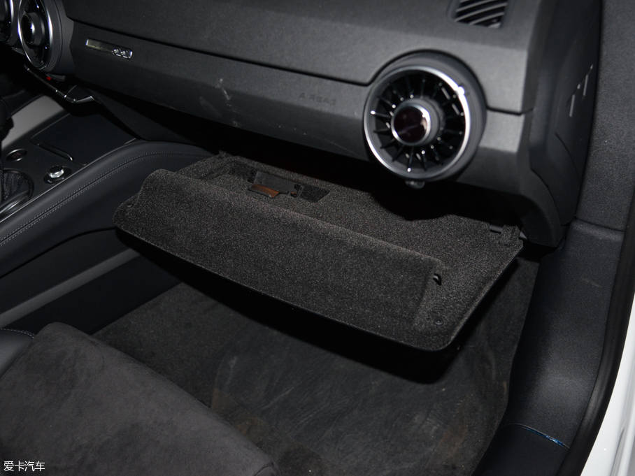 2015WTT Coupe 45 TFSI