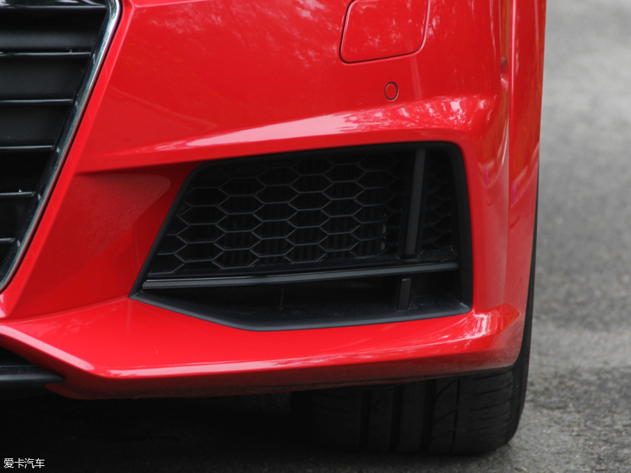 2015WTT Coupe 45 TFSI quattro