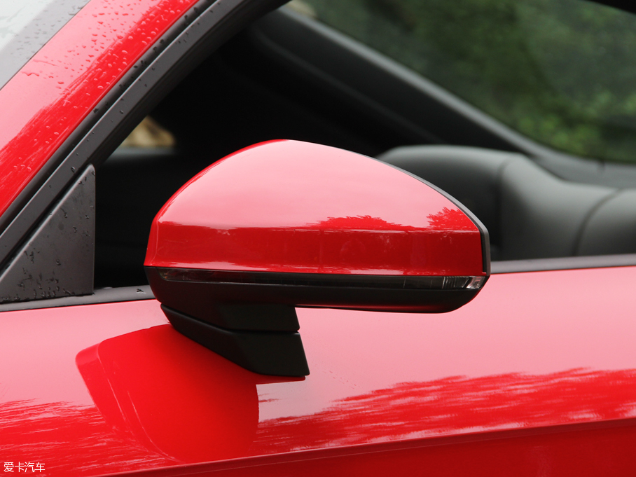 2015WTT Coupe 45 TFSI quattro