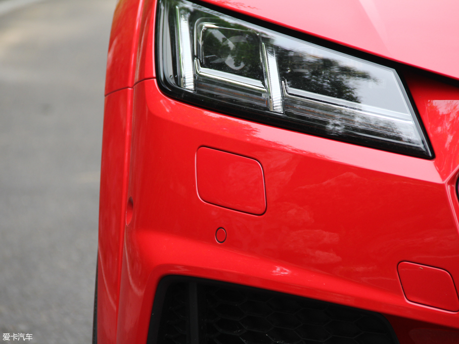 2015WTT Coupe 45 TFSI quattro