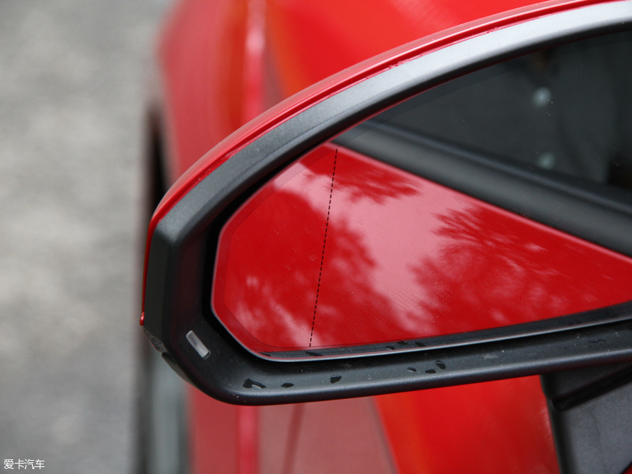 2015WTT Coupe 45 TFSI quattro