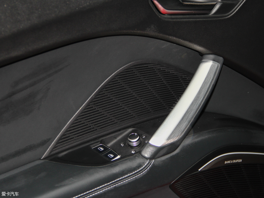 2015WTT Coupe 45 TFSI quattro