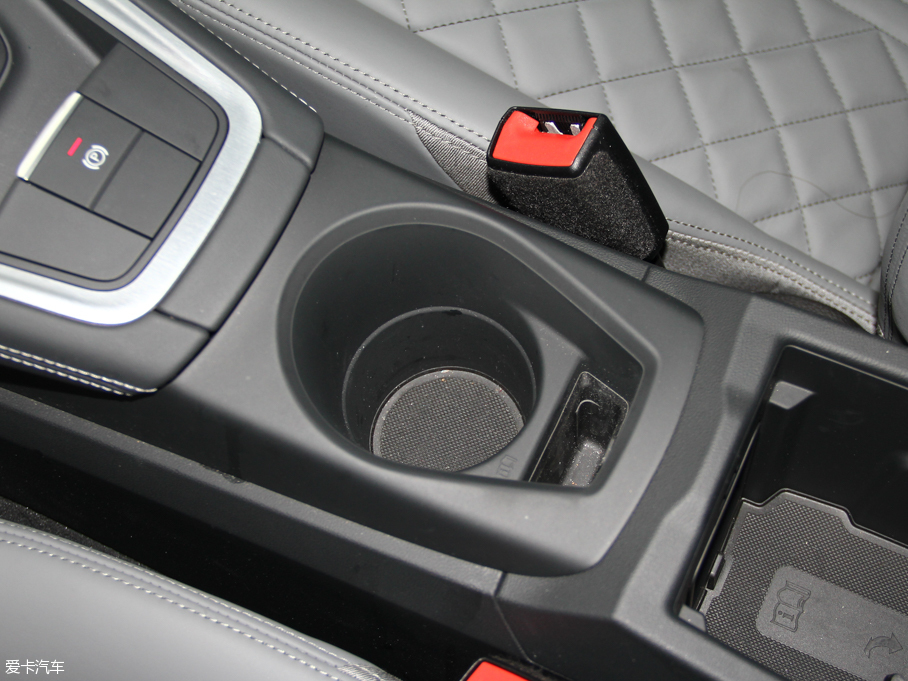 2015��W��TT Coupe 45 TFSI quattro