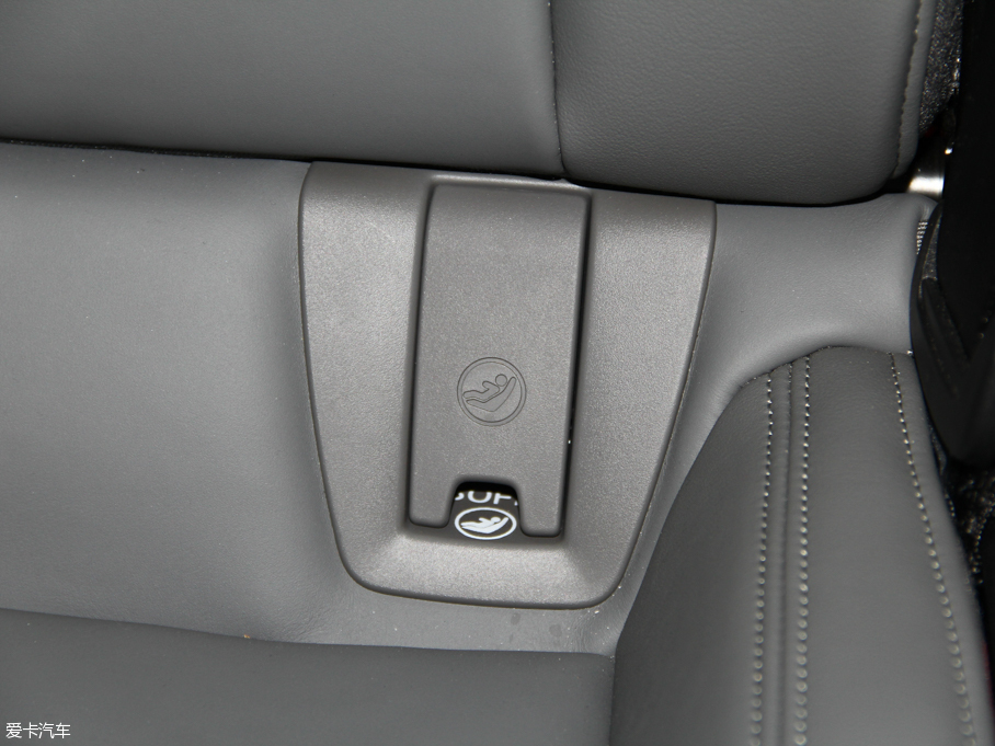 2015?yun)WTT Coupe 45 TFSI quattro