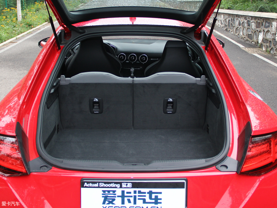 2015WTT Coupe 45 TFSI quattro