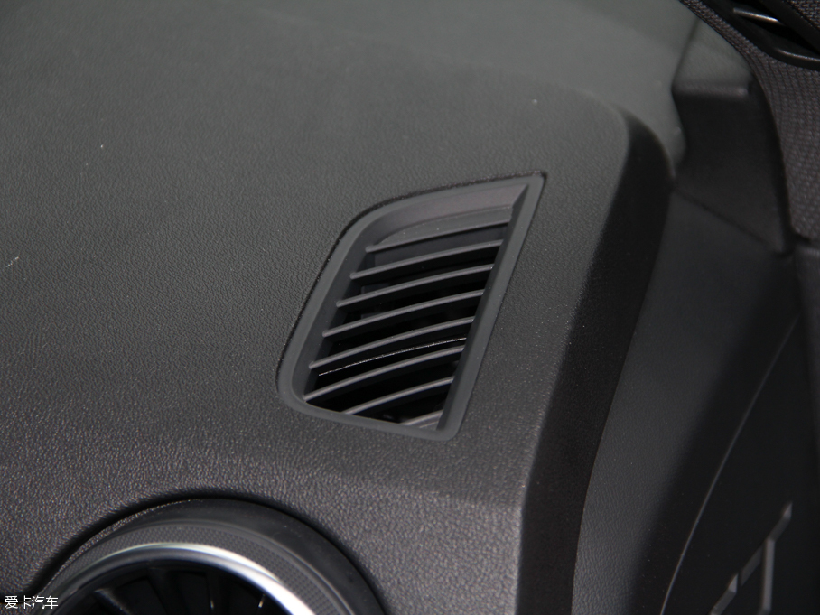 2015WTT Coupe 45 TFSI quattro