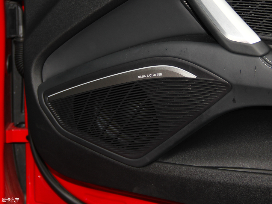 2015WTT Coupe 45 TFSI quattro